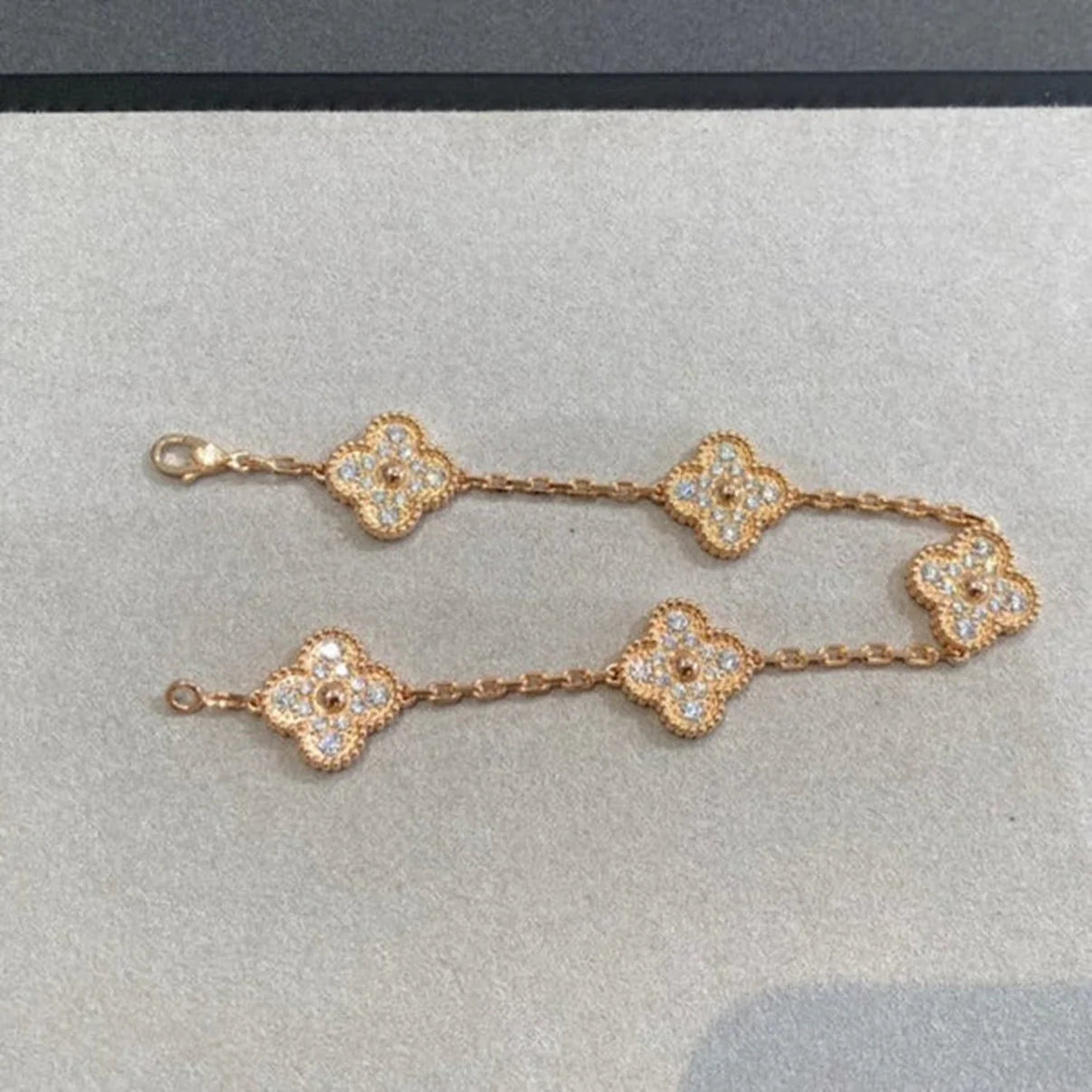[BLUE TEARS]CLOVER 5 MOTIF PIETERSITE BRACELET COLLECTION