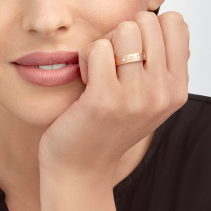 [BLUE TEARS]ZERO 1 ESSENTIAL PINK GOLD BAND WITH DIAMONDS RING