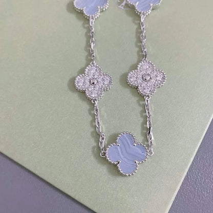 [BLUE TEARS] CLOVER 5 MOTIF PURPLE CHALCEDONY BRACELET COLLECTION