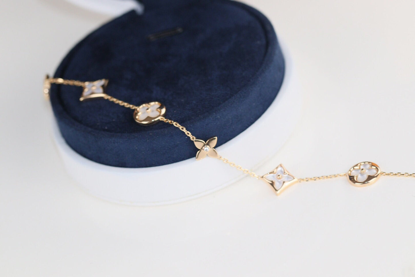 [BLUE TEARS]LEAF CLOVER BRACELET